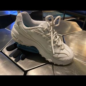 Sketchers 6.5 white D'Lites, leather uppers, foam insole